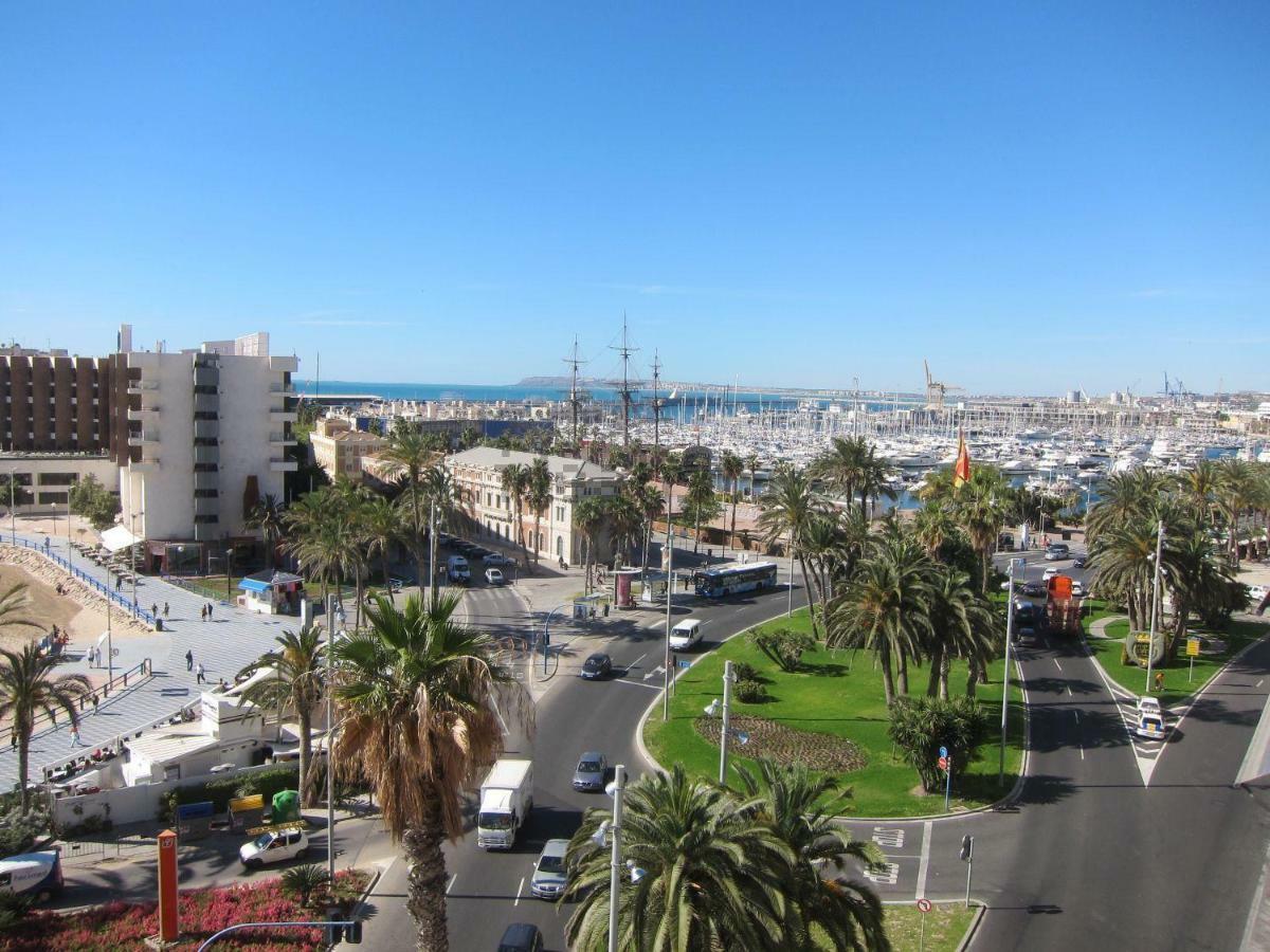 Beach, City Center And Entertainment Alicante Exterior photo